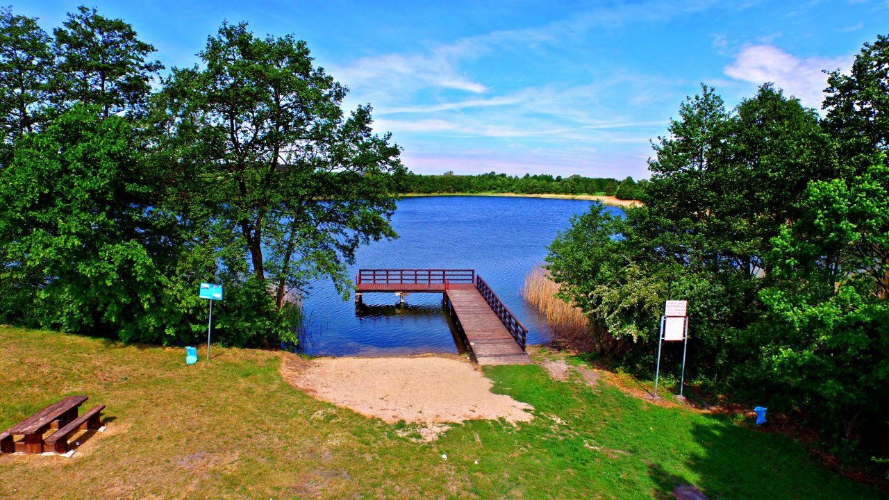 - jezioro_czarne.jpg - jezioro_czarne.jpg